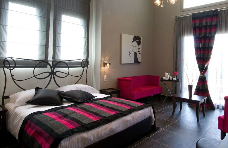Apartamentos Alexander Inn