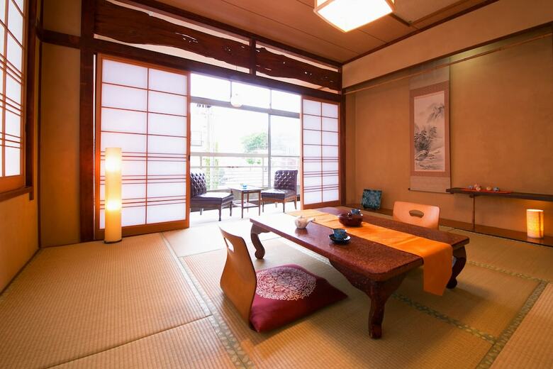 Beppu Koraku