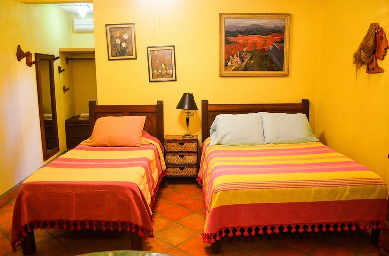 Aparthotel Casamar Suites