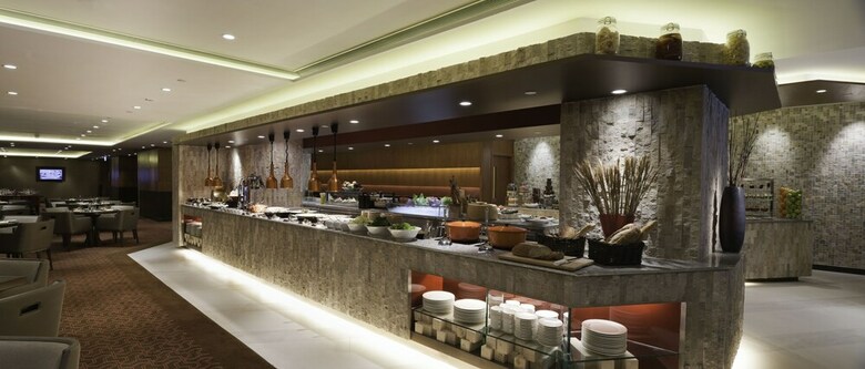 Prince, Marco Polo Hotel