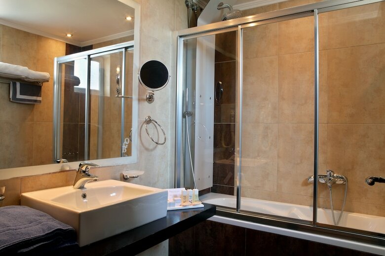 Hotel Olympia Golden Beach & Spa