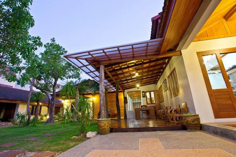 Hotel Tree Home Plus Home Stay