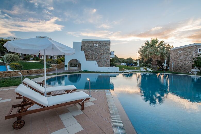 Naxos Palace Hotel