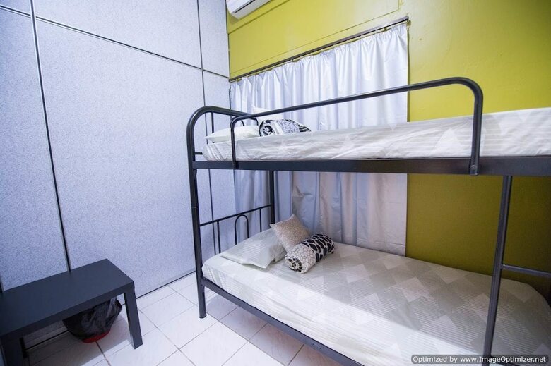 Hostal Kemaman Lodge & Cafe - Hostel