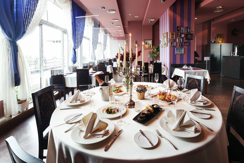 City Hotel Teater