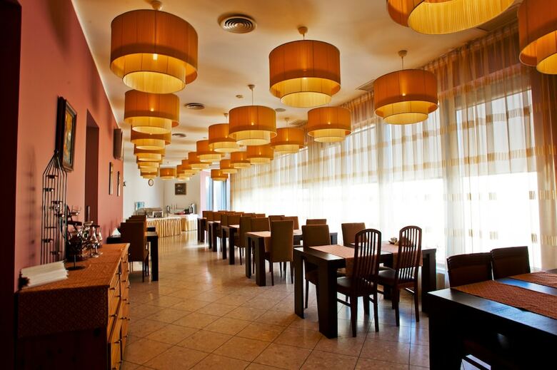 City Hotel Teater