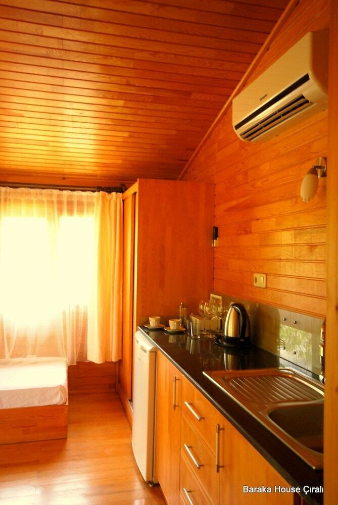 Bed & Breakfast Baraka House Cirali