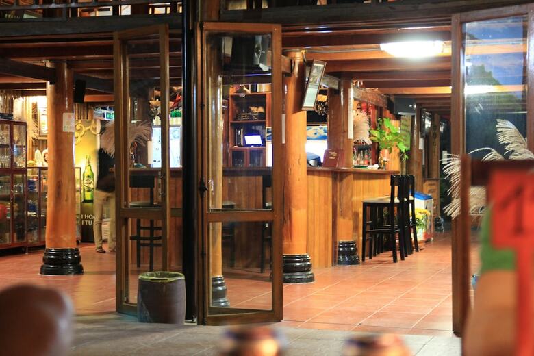 Apartamento Phong Nha Lake House
