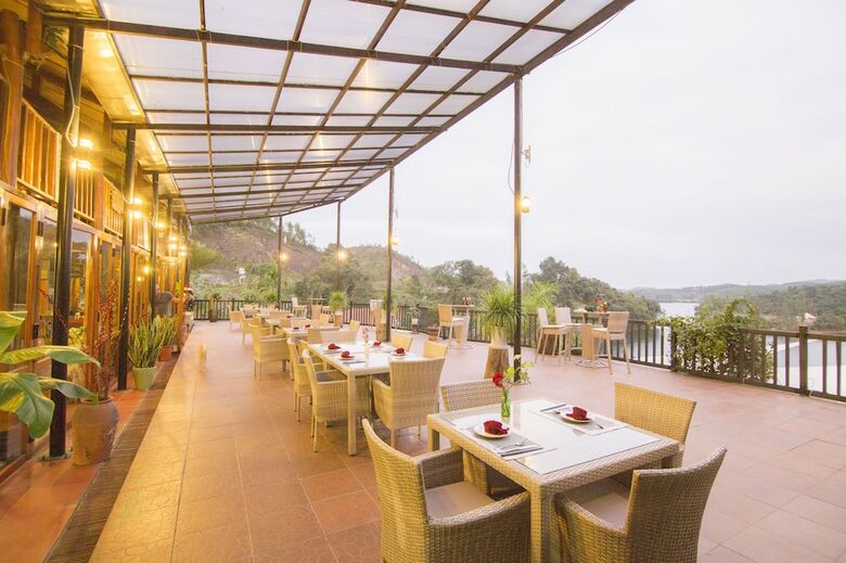 Apartamento Phong Nha Lake House
