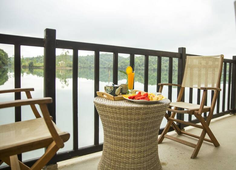 Apartamento Phong Nha Lake House
