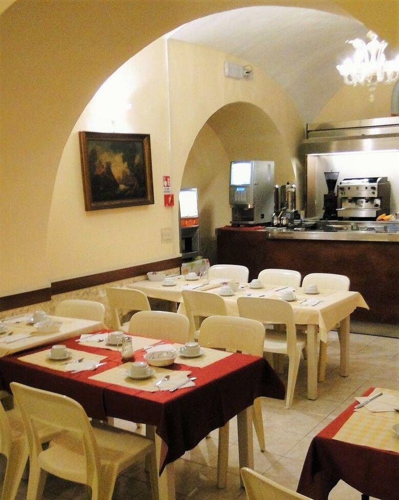 Hotel Altavilla 9