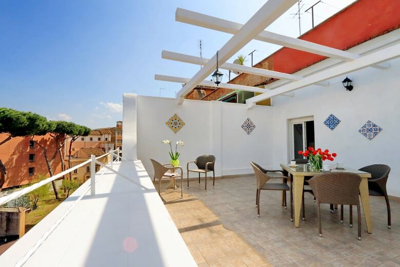 Bellezza Al Colosseo B&B And Apartments
