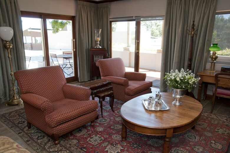 Madison Manor Boutique Hotel
