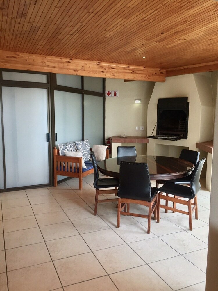 Apartamentos Hermanus Heights Villa