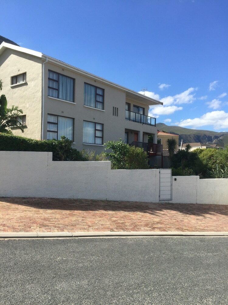 Apartamentos Hermanus Heights Villa