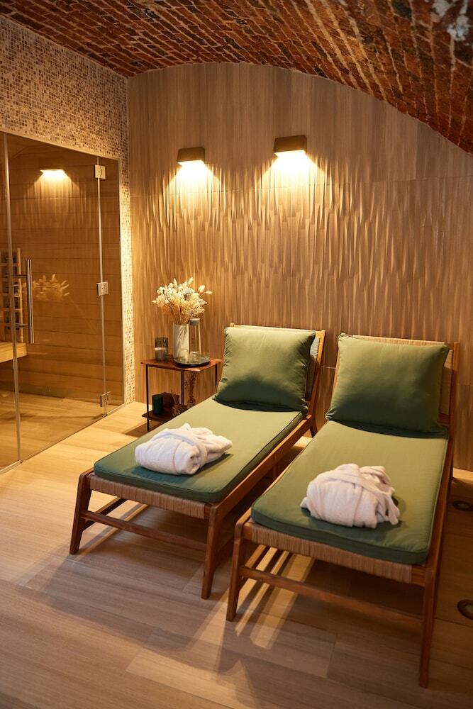 Hotel H�tel Amoi