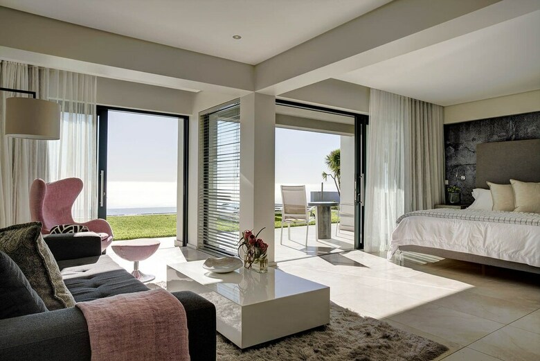 Apartamentos Cb-one