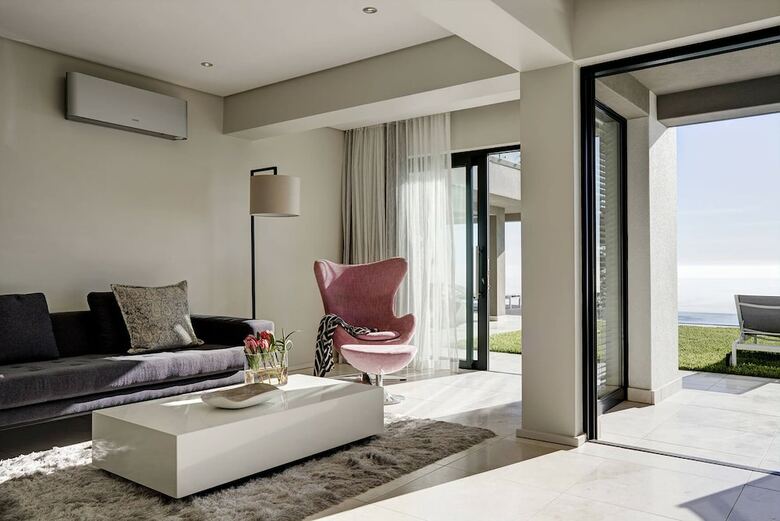 Apartamentos Cb-one