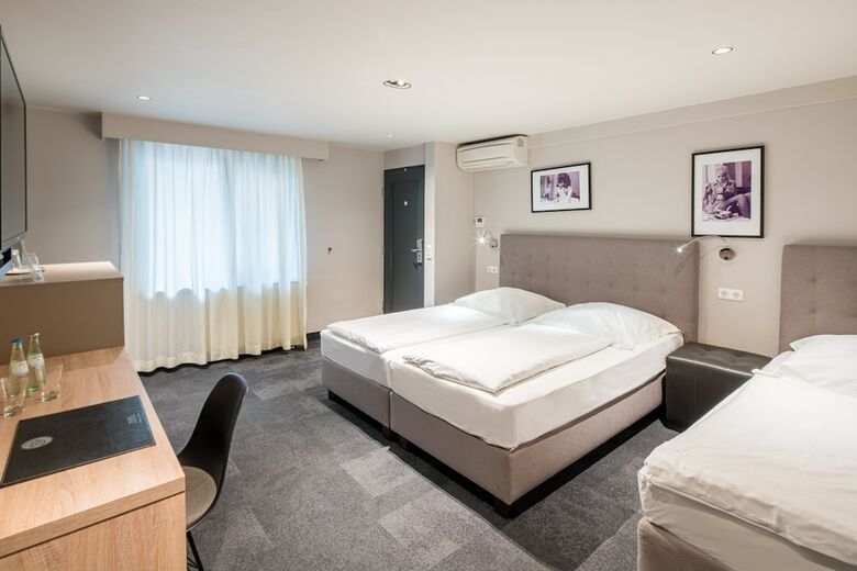 Hotel Cult