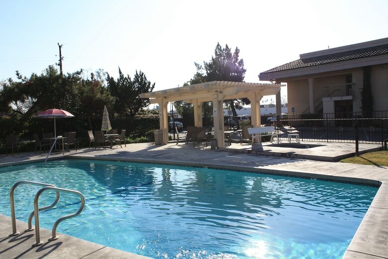 Hotel Best Western Village Inn