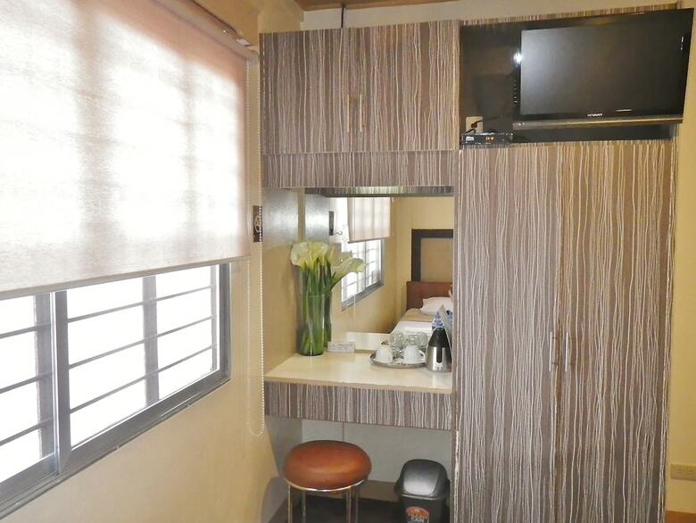 Hotel Baguio Holiday Villas