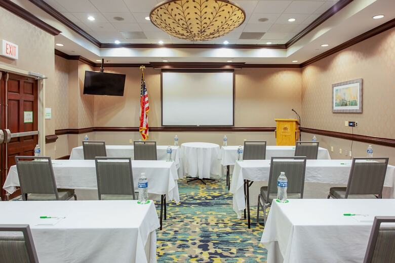 Holiday Inn Hotel & Suites Tallahassee Conference Ctr N