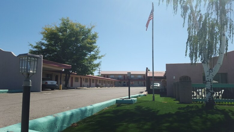 Motel Cortez Cozy Inn