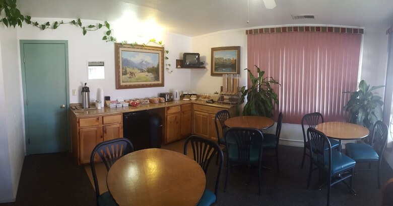 Motel Cortez Cozy Inn