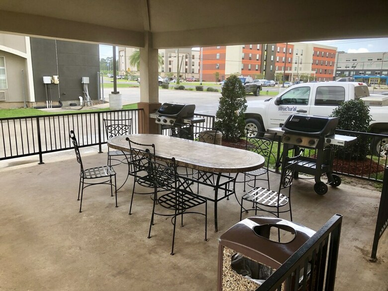 Hotel Candlewood Suites Lake Charles South