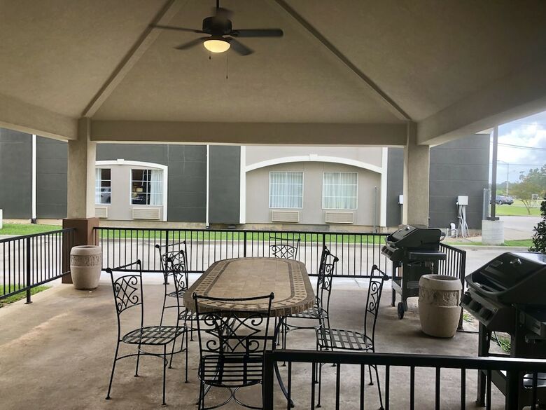 Hotel Candlewood Suites Lake Charles South