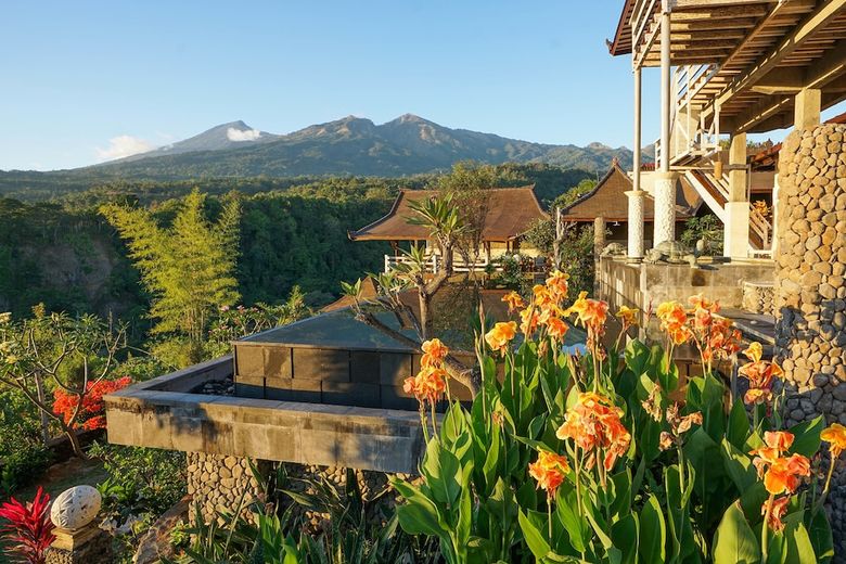 Hotel Rinjani Lodge