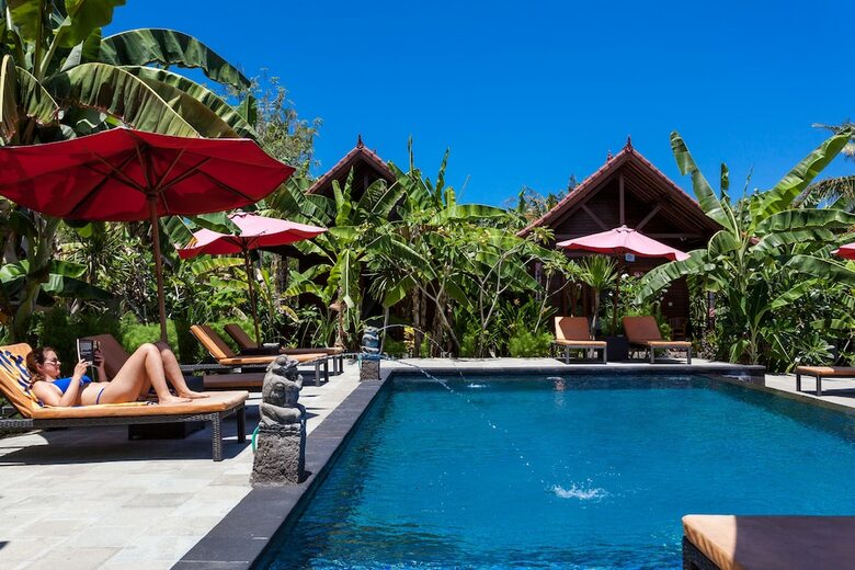 Hotel Naradas Mushroom Beach