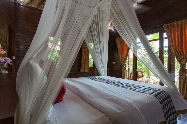 Hotel Naradas Mushroom Beach
