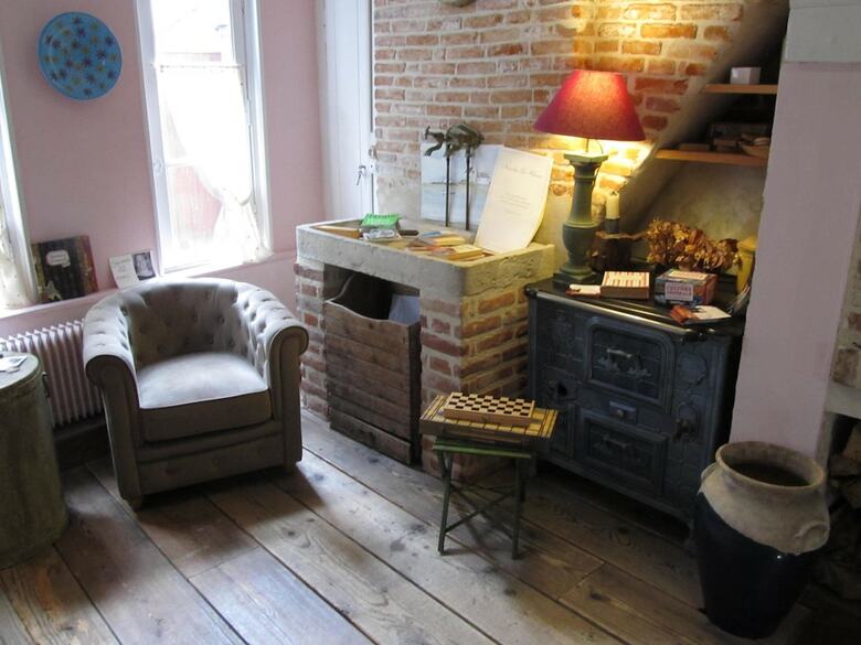 Hotel A L'ecole Buissonni�re