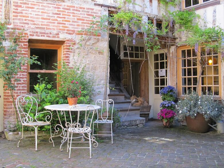 Hotel A L'ecole Buissonni�re