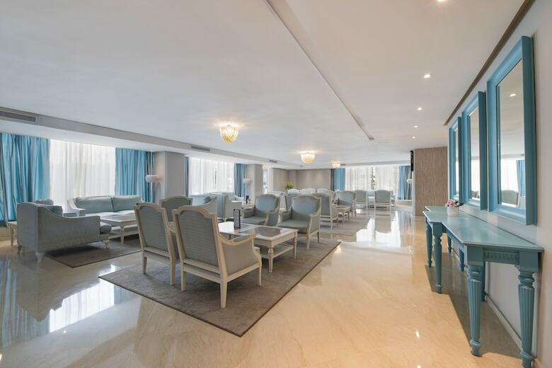 Hotel Mogador Marina