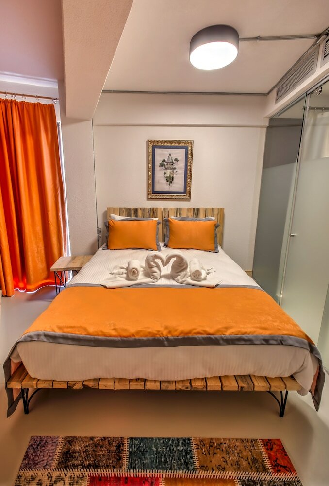 Vavien Hotel