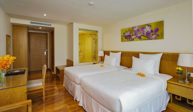 Rosaka Nha Trang Hotel