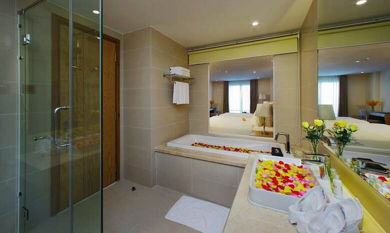 Rosaka Nha Trang Hotel