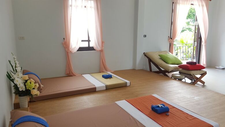 Hotel Jasmine Resort And Spa