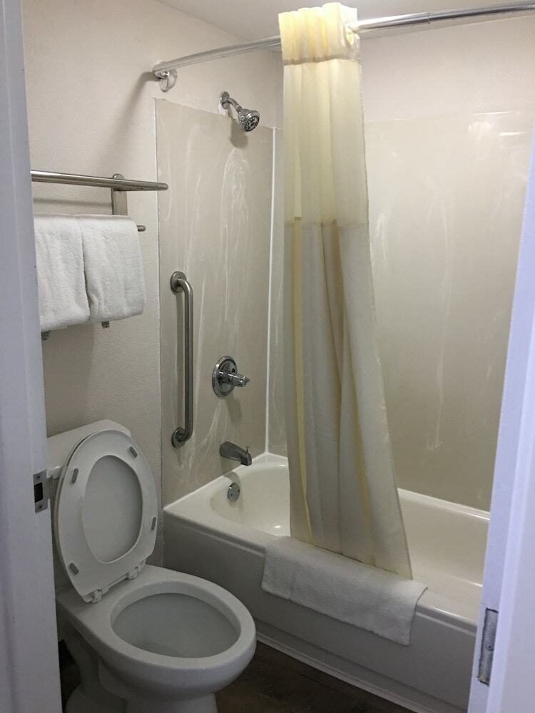 Hotel Quality Inn Greenville Near University