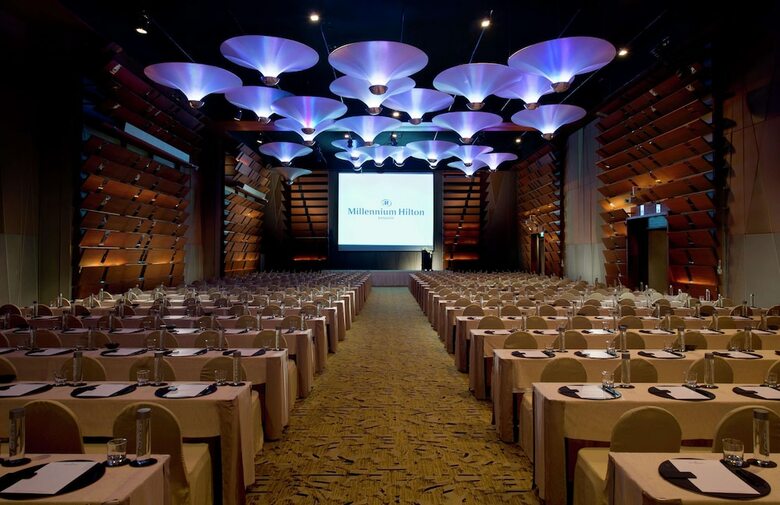 Hotel Millennium Hilton Bangkok