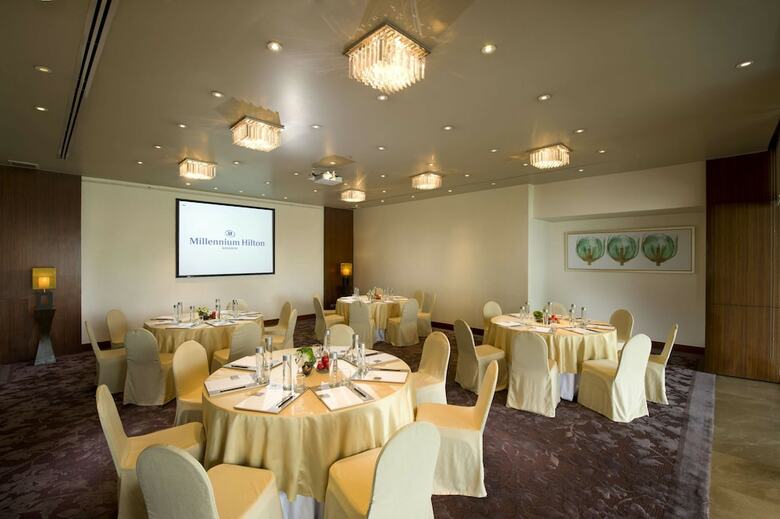 Hotel Millennium Hilton Bangkok