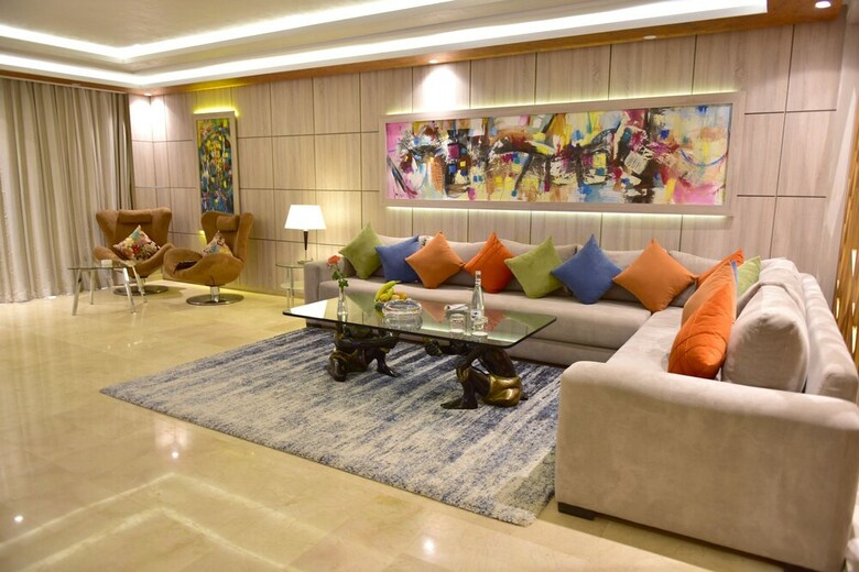 Hotel Zaki Suites H�tel &  Spa