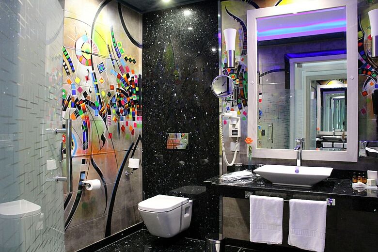 Hotel Zaki Suites H�tel &  Spa