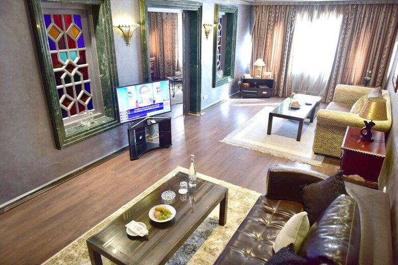 Hotel Zaki Suites H�tel &  Spa