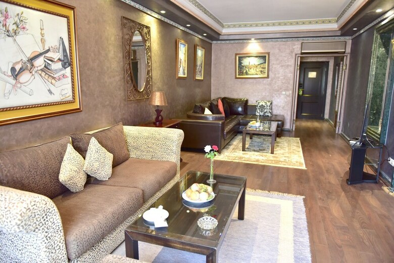 Hotel Zaki Suites H�tel &  Spa