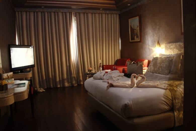 Hotel Zaki Suites H�tel &  Spa