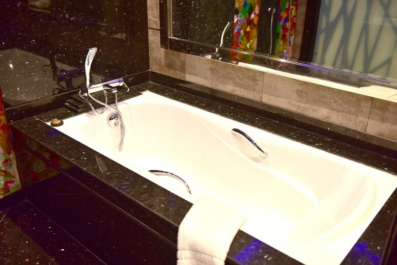 Hotel Zaki Suites H�tel &  Spa