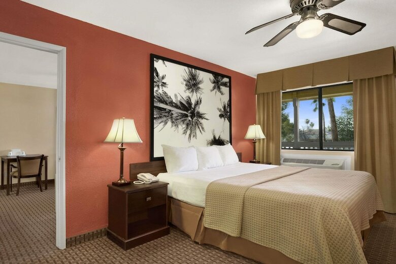 Hotel Super 8 By Wyndham El Centro